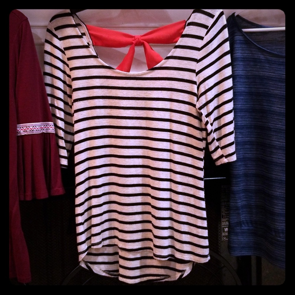 Causal dressy shirt